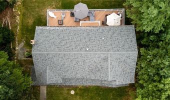 136 Aldrich Rd, Glocester, RI 02857