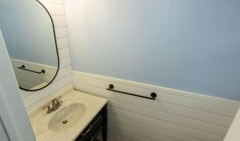 60 County Rd 21, Aberdeen, NJ 07721