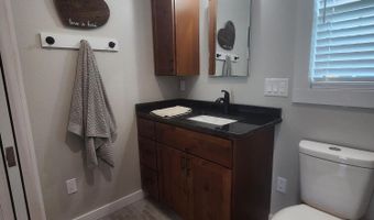110 Cottage Brook Cir, Anderson, MO 64831