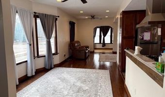 931 S Kline St, Aberdeen, SD 57401
