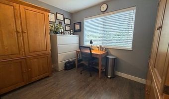 10601 Republic Cir, Anchorage, AK 99515