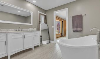 1296 Aspen St, Broomfield, CO 80020