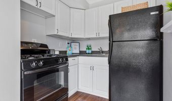 1210 N TAFT St 909, Arlington, VA 22201