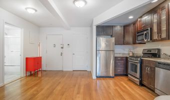25-47 23rd St 3F, Queens, NY 11102