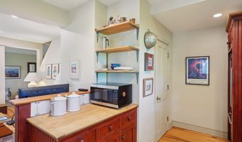 2473 Mt Hope Rd, Dodgeville, WI 53533