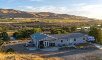 19903 W Corral Creek Rd, Benton City, WA 99320