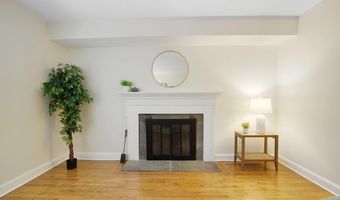 3135 14TH St S, Arlington, VA 22204