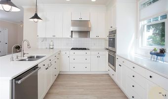 2900 Stanford Dr, Billings, MT 59102