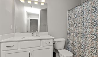 616 NE Pearl Dr, Ankeny, IA 50021