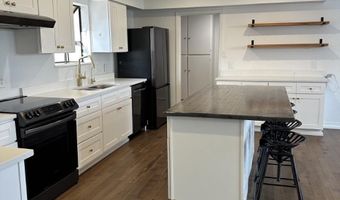 141 E Jackson Rd, Artesia, NM 88210