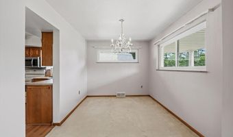 606 Golf Course Rd, Aliquippa, PA 15001