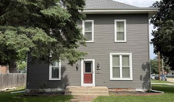 1004 15th St, Aurora, NE 68818
