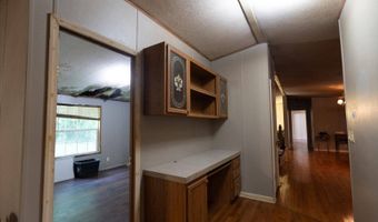 230 Lake Forest Dr, Birchwood, TN 37308