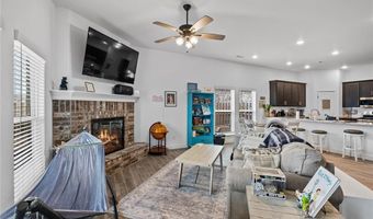 6102 NW Hoover St, Bentonville, AR 72713