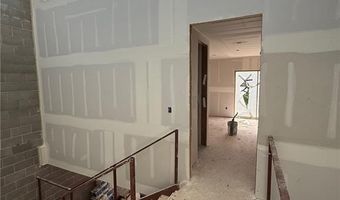 819 SE H St, Bentonville, AR 72712