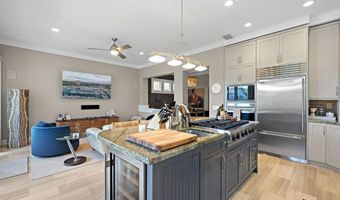 834 S Cedros, Solana Beach, CA 92075