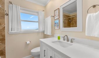 947 Kauku Pl, Honolulu, HI 96825