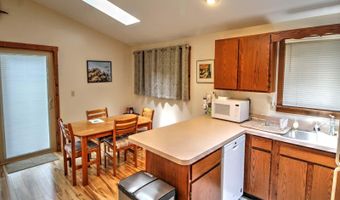 141 MALLARD Dr, Basye, VA 22810