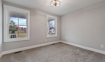 705 Kuhn St, Barboursville, WV 25504