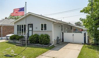 146 Woodcrest Dr, Amherst, NY 14226