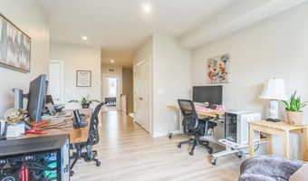 20306 NEWFOUNDLAND Sq, Ashburn, VA 20147