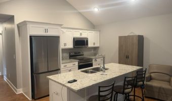 707 Edelen Ave, Bardstown, KY 40004