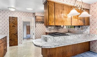 506 La Tierra Dr, Angwin, CA 94508