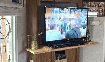 9240 S Longhorn Dr, Chloride, AZ 86431