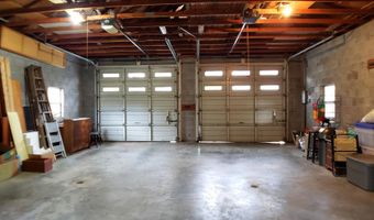 163 N Washington St, Alderson, WV 24910