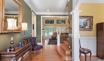280 St Andrews Ln, Albertville, AL 35951