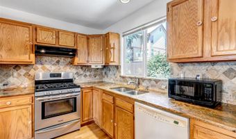 6250 Everett Ct E, Arvada, CO 80004