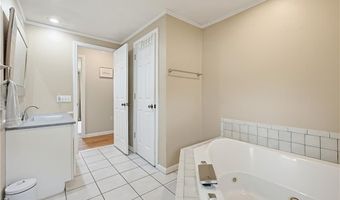 64 Weeks St, Cumberland, RI 02864