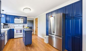 10 First St, Canaan, NH 03741
