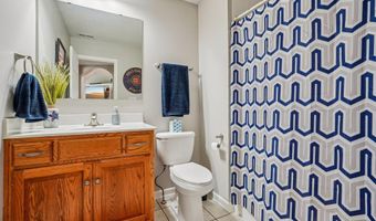933 Amesbury Ct, Indianapolis, IN 46217