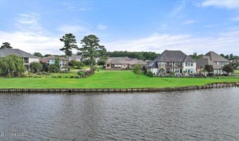 421 Arbor Vw, Brandon, MS 39047