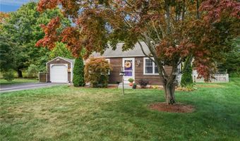 73 Penguin Ave, Warwick, RI 02818