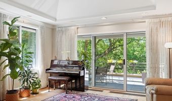 232 Allandale Rd 3A, Boston, MA 02467