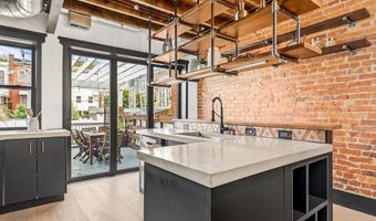 124 TODD Pl NE, Washington, DC 20002