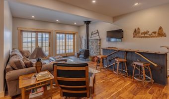 365 Tunnel Stream Rd, Benton, NH 03785