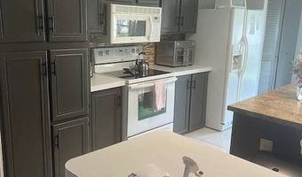 631 Tulip Cir W, Auburndale, FL 33823