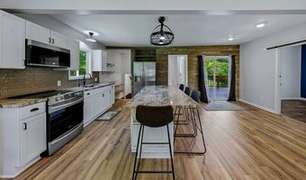 16251 River St NE, Alliance, OH 44601