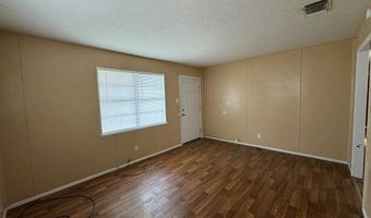 806 N 10th St, Alpine, TX 79830