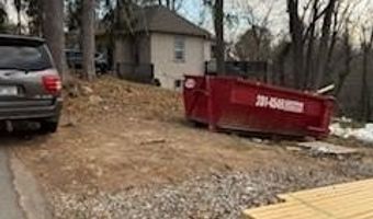 99999 Dalton St, Asheville, NC 28803