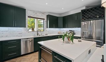 3715 NEPTUNE Dr, Orlando, FL 32804