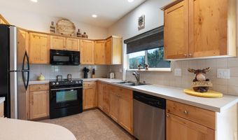 108 Ironwood Dr, Blanchard, ID 83804
