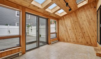 236 Elm St, Albany, NY 12202