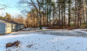 23 Roselawn Ave, North Smithfield, RI 02824
