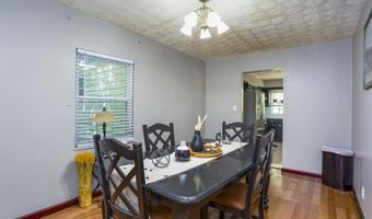 688 Saunders Hollow Rd, Barboursville, WV 25504