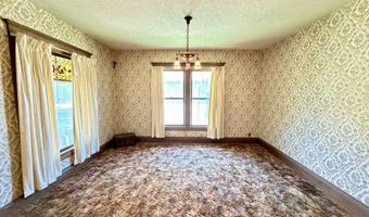 112 N Main St, Barnes, KS 66933