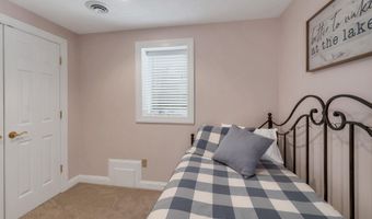 127 Jefferson Rd, Belmont, NH 03220